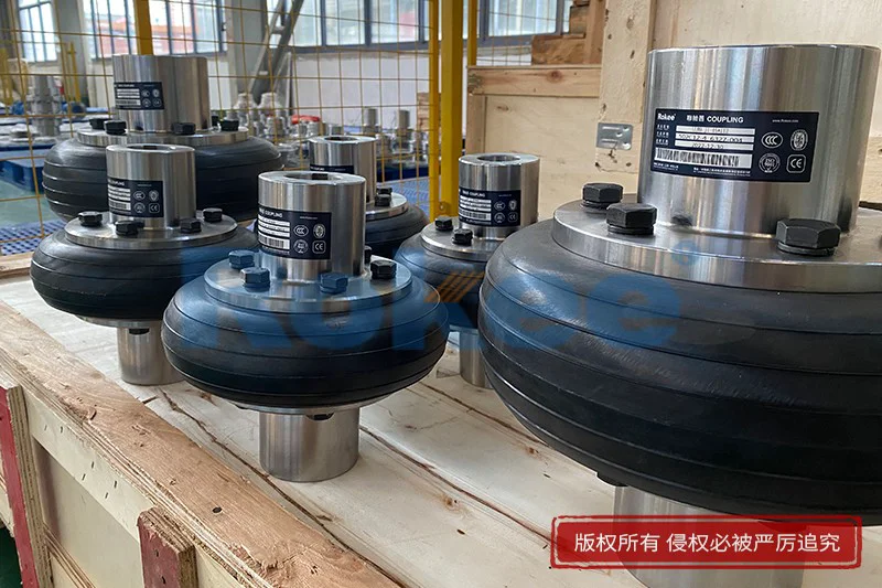 橡胶轮胎联轴器,轮胎式联轴器,Rokee锥套式轮胎联轴器材料,必威betway西汉姆联轴器生产厂家
